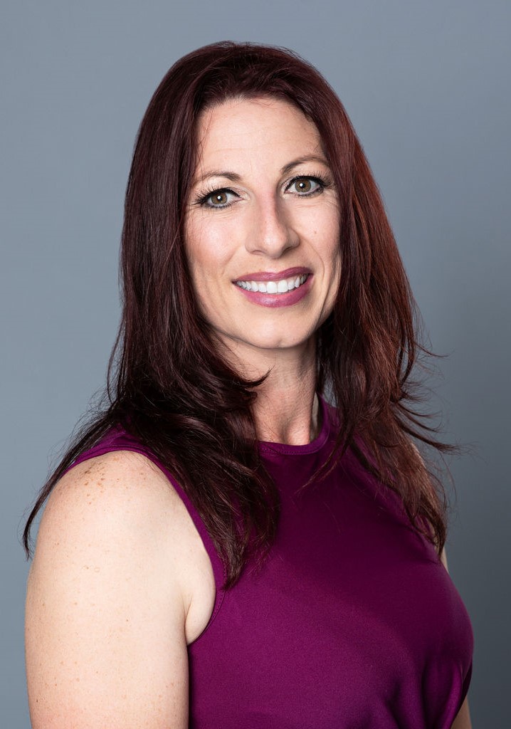Loan Officer April Norris